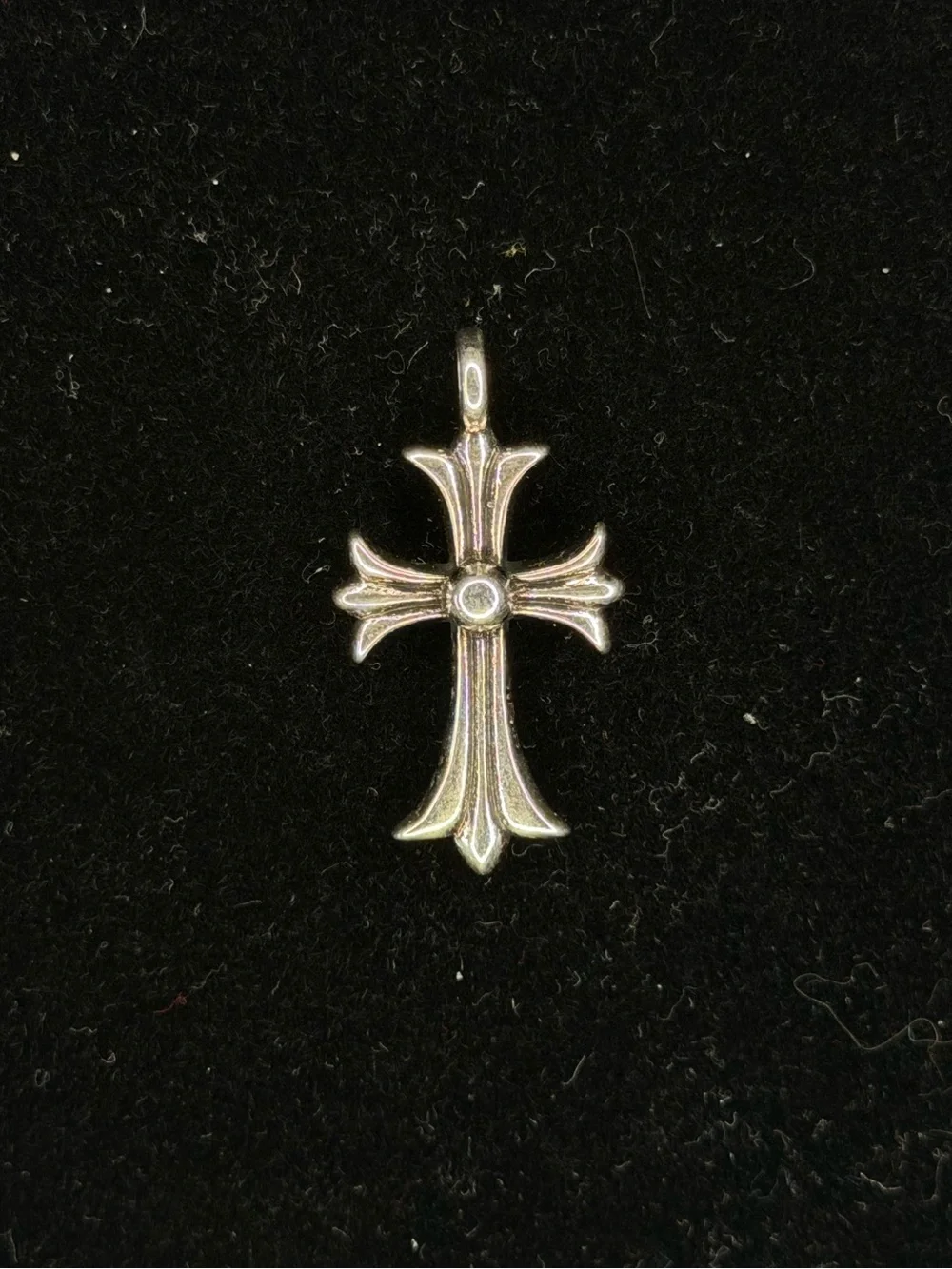Chrome Hearts Classic Floral Cross Blue Diamond Studded Double Unisex Pendant